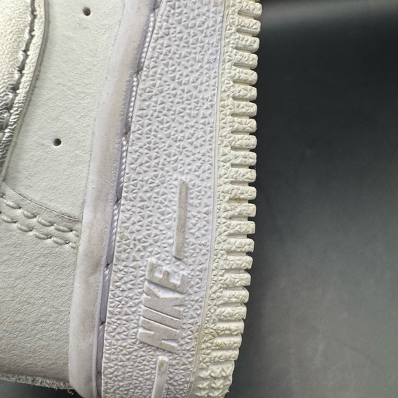 Nike Air Force 1 Low SE Toddler Sneakers Size 5C White Silver Lace Up Sneakers - Picture 5 of 11